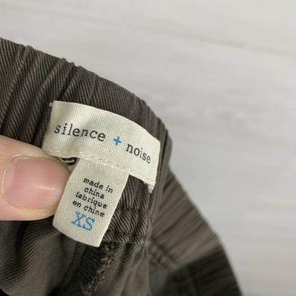 Silence & Noise Brown Chambray Jogger Pant - Picture 5 of 6